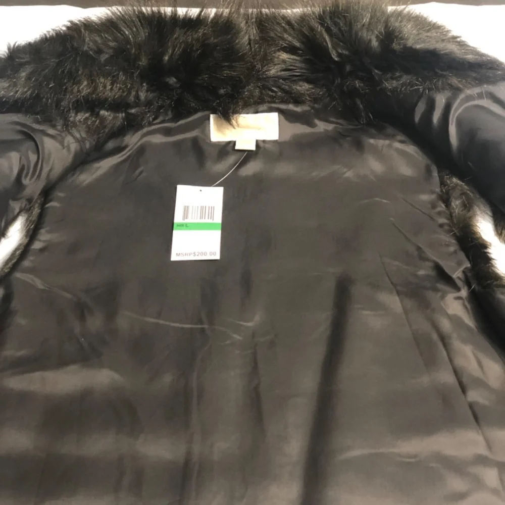 Michael Kors brown Faux fur vest - Picture 16 of 16